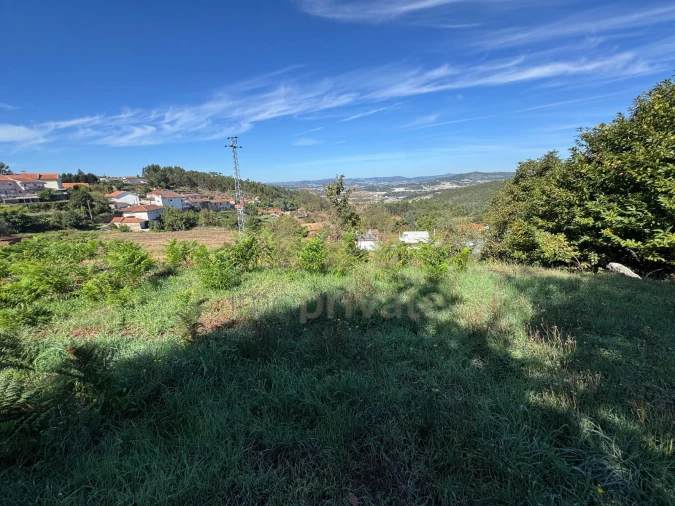Terreno para Venda em Vilarinho Foto 7