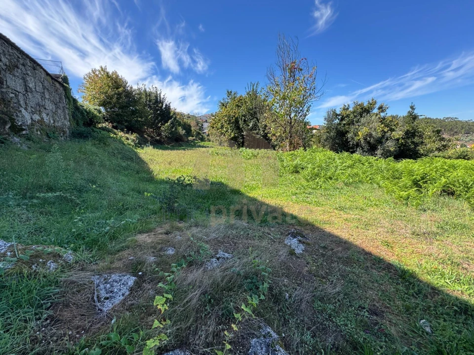 Terreno para Venda em Vilarinho Foto 11