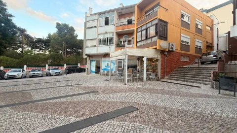 Negócio para Cedência de Quotas em Santa Iria de Azoia, São João da Talha e Bobadela