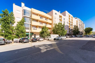 Apartamento T3 para Venda em Alto do Seixalinho, Santo André e Verderena