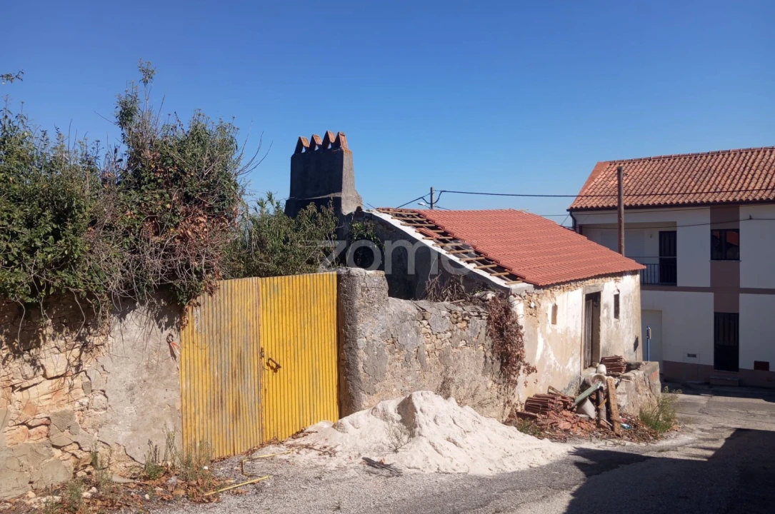 Moradia T2 para Venda em Abrunheira, Verride e Vila Nova da Barca Foto 4