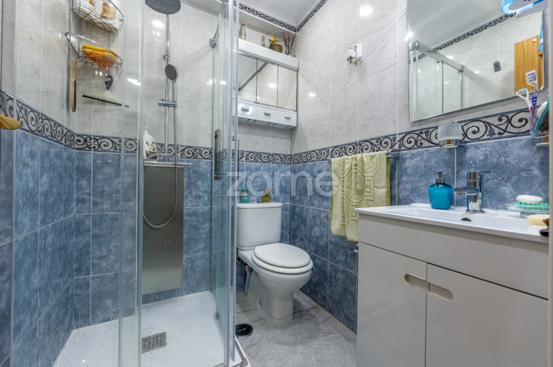 Apartamento T3 para Venda em Alfragide Foto 14