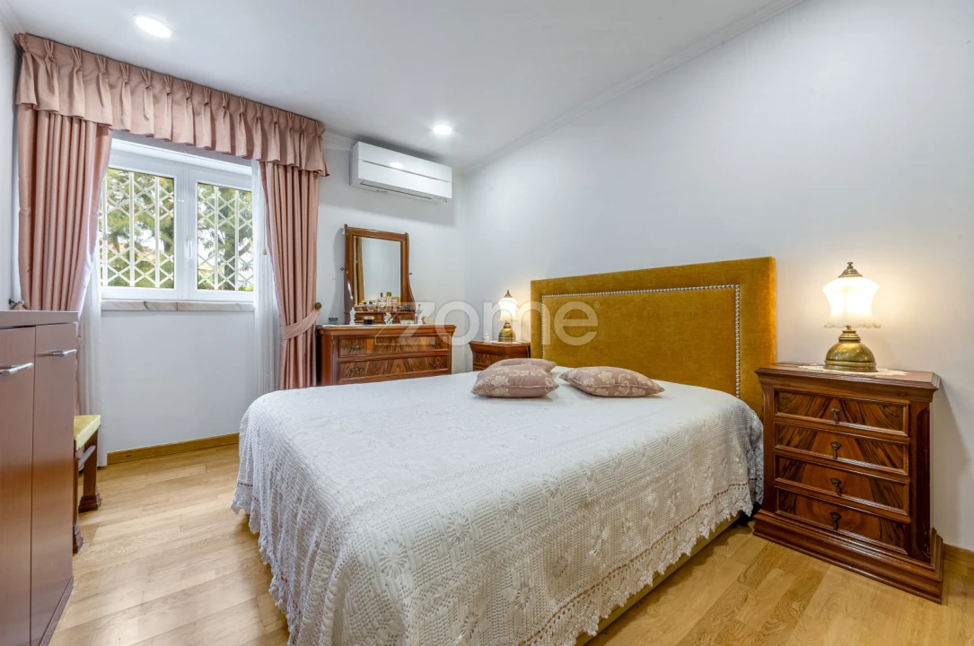 Apartamento T3 para Venda em Alfragide Foto 16