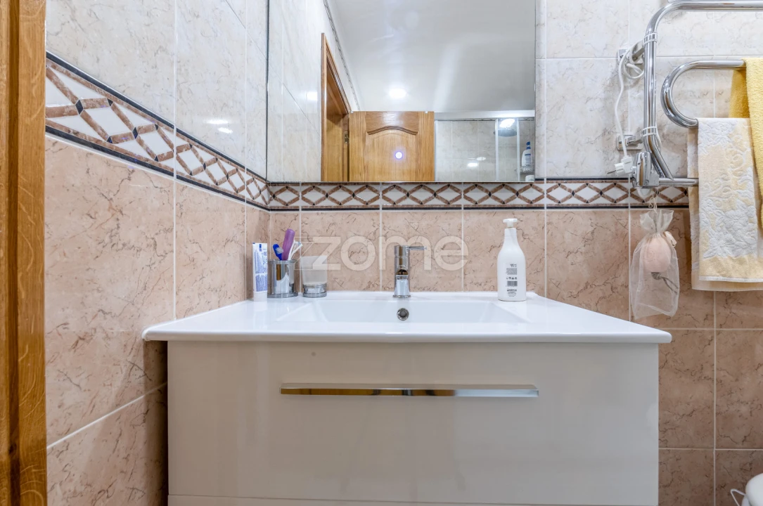 Apartamento T3 para Venda em Alfragide Foto 19