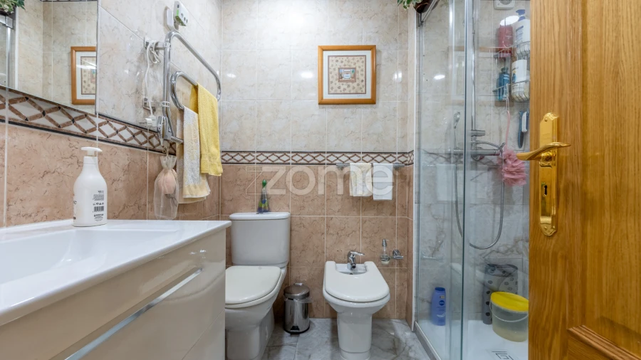 Apartamento T3 para Venda em Alfragide