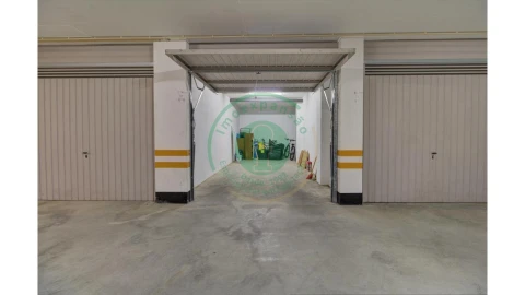 Apartamento T3 para Venda em Tavarede