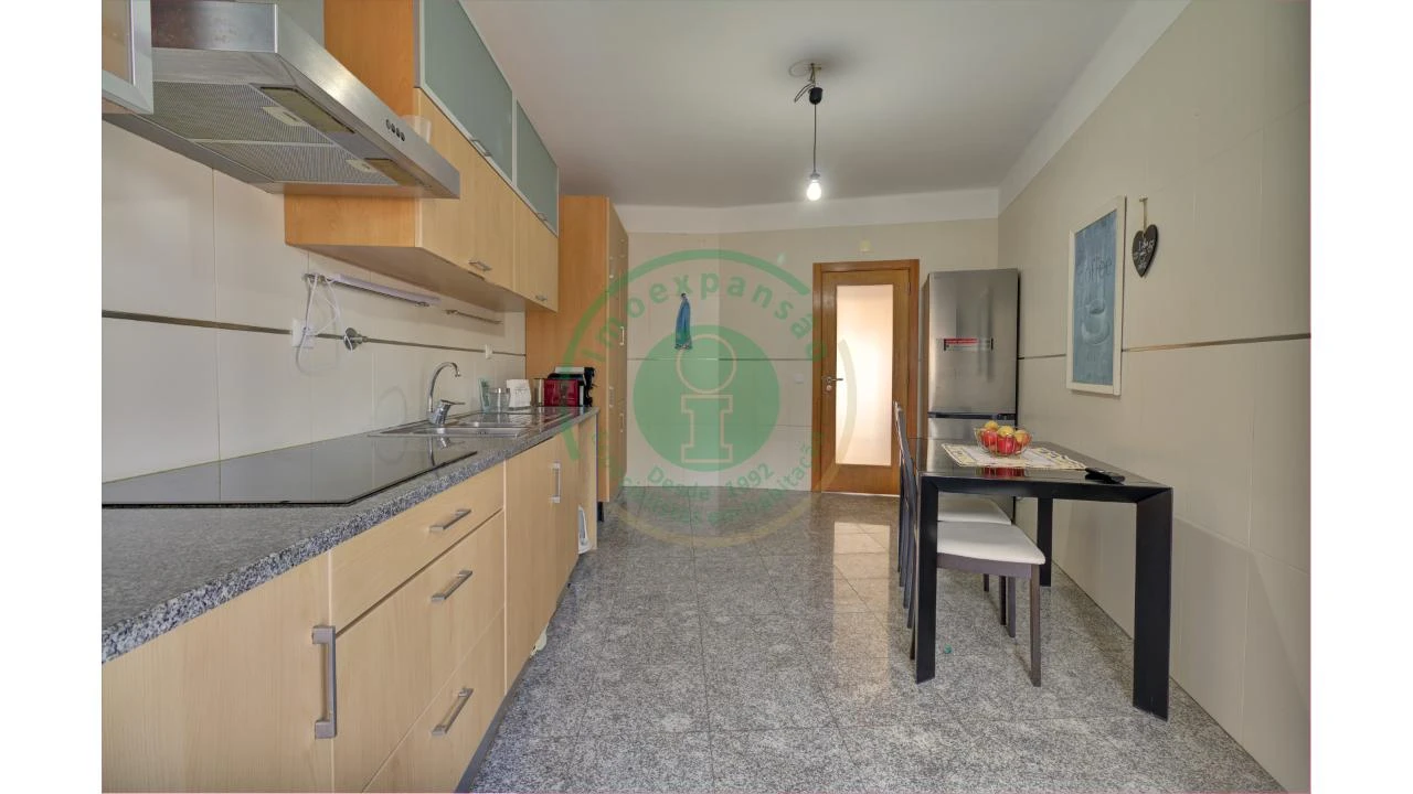 Apartamento T3 para Venda em Tavarede Foto 13