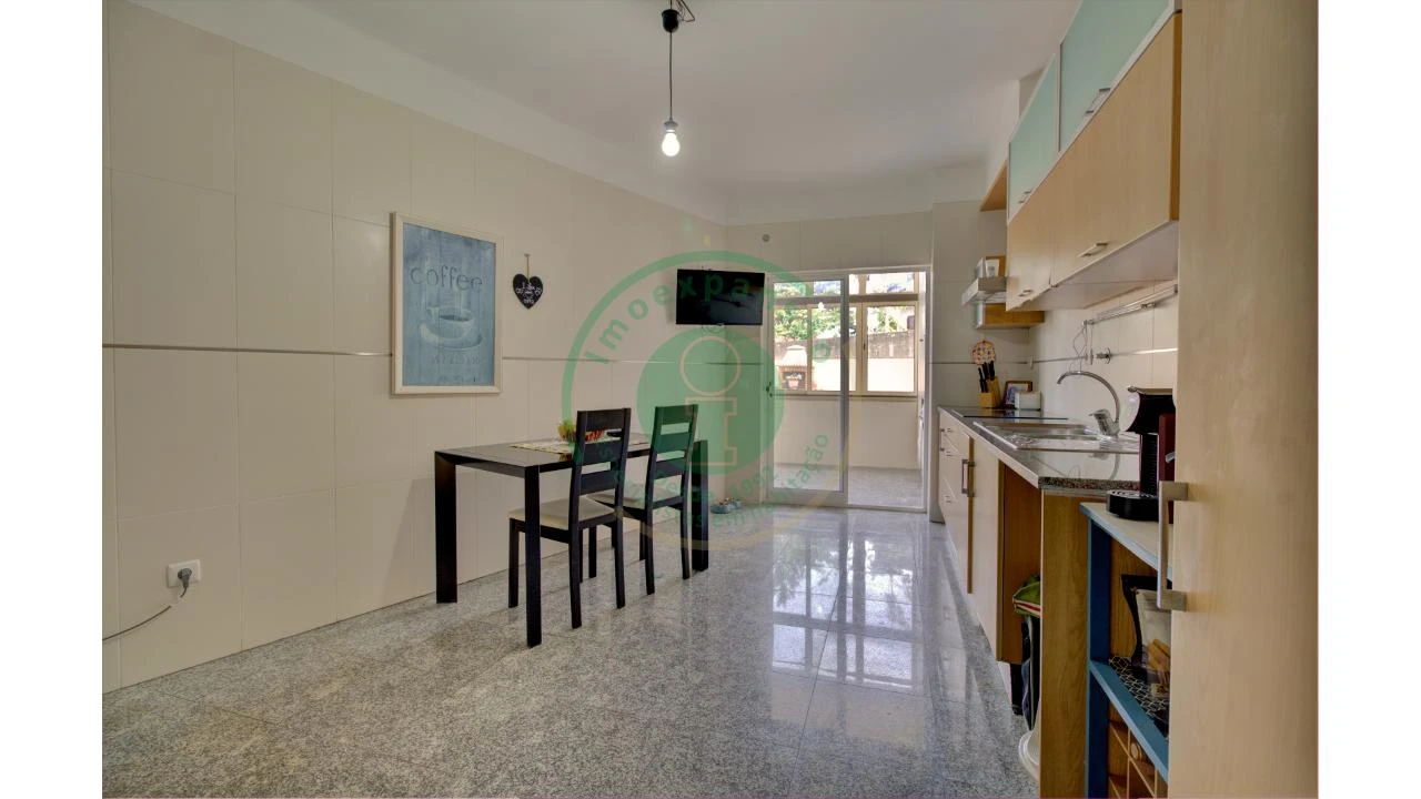 Apartamento T3 para Venda em Tavarede Foto 15