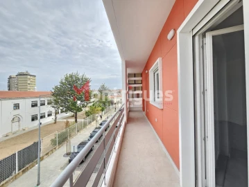 Apartamento T3 para Venda em Alto do Seixalinho, Santo André e Verderena