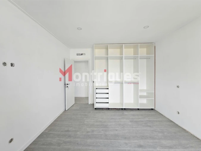 Apartamento T3 para Venda em Alto do Seixalinho, Santo André e Verderena Foto 7