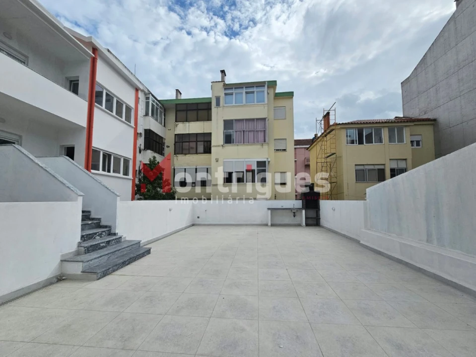 Apartamento T3 para Venda em Alto do Seixalinho, Santo André e Verderena Foto 2