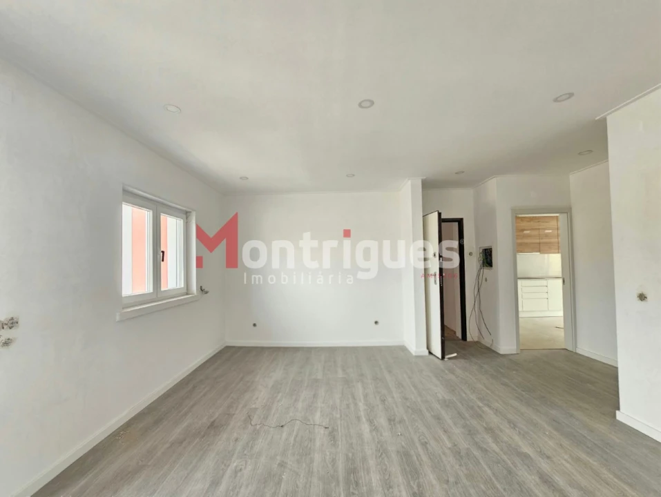 Apartamento T3 para Venda em Alto do Seixalinho, Santo André e Verderena Foto 9