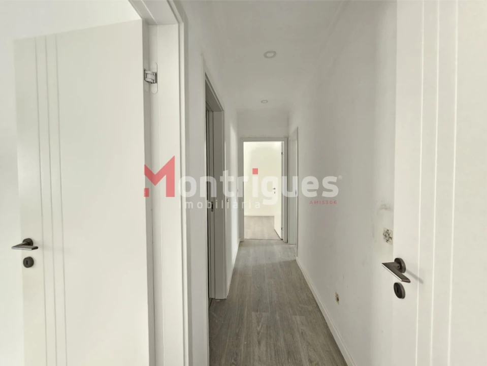 Apartamento T3 para Venda em Alto do Seixalinho, Santo André e Verderena Foto 10