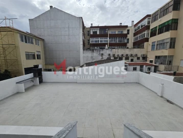 Apartamento T3 para Venda em Alto do Seixalinho, Santo André e Verderena