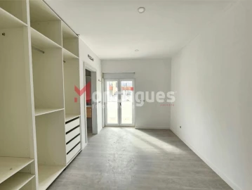 Apartamento T3 para Venda em Alto do Seixalinho, Santo André e Verderena