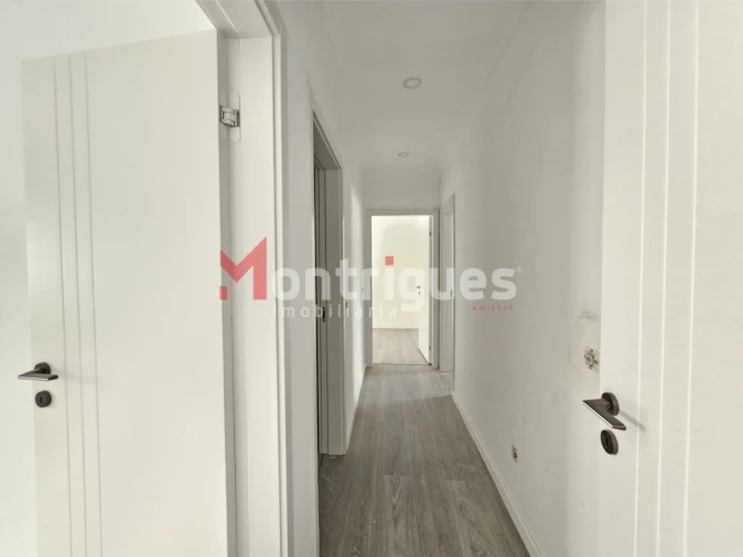 Apartamento T3 para Venda em Alto do Seixalinho, Santo André e Verderena Foto 10
