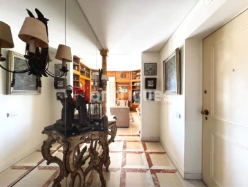 Apartamento T3 para Arrendamento em São Domingos de Benfica