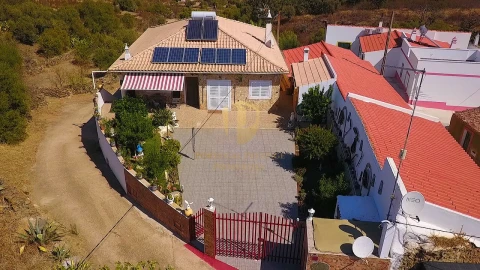 Moradia T3 para Venda em Alcoutim e Pereiro