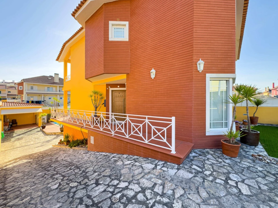 Moradia T4 para Venda em Santa Maria e São Miguel, São Martinho, São Pedro Penaferrim Foto 60