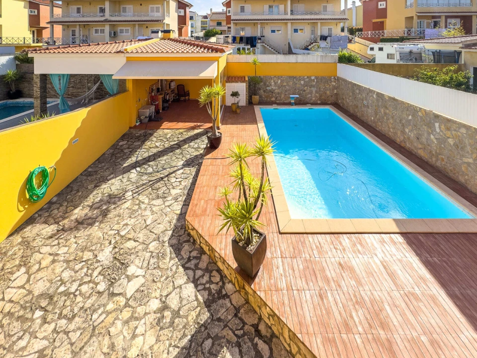 Moradia T4 para Venda em Santa Maria e São Miguel, São Martinho, São Pedro Penaferrim Foto 63