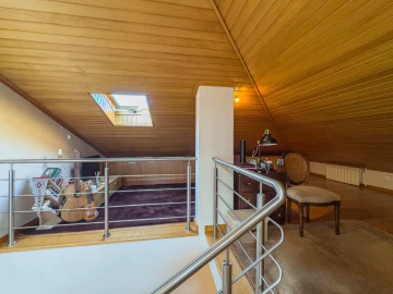 Moradia T4 para Venda em Santa Maria e São Miguel, São Martinho, São Pedro Penaferrim
