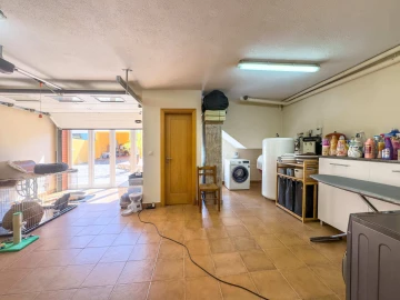Moradia T4 para Venda em Santa Maria e São Miguel, São Martinho, São Pedro Penaferrim