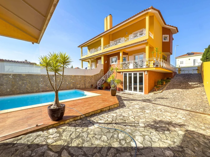 Moradia T4 para Venda em Santa Maria e São Miguel, São Martinho, São Pedro Penaferrim Foto 58