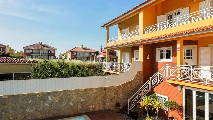 Moradia T4 para Venda em Santa Maria e São Miguel, São Martinho, São Pedro Penaferrim