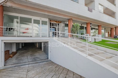 Apartamento T3 para Venda em Ferreiros e Gondizalves