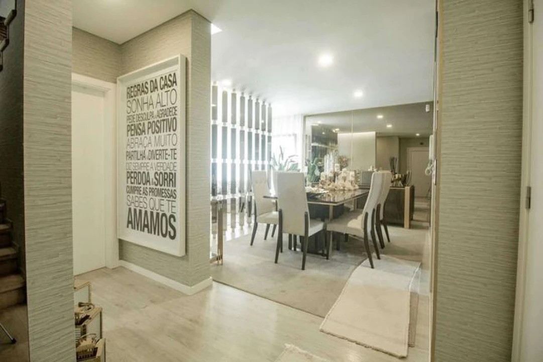 Moradia T4 para Venda em Ramada e Caneças Foto 8