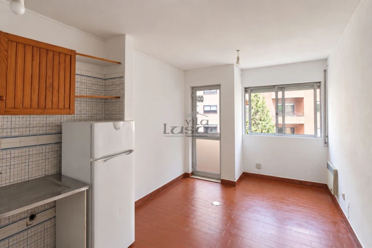 Apartamento T1 para Venda em Paranhos Foto 5