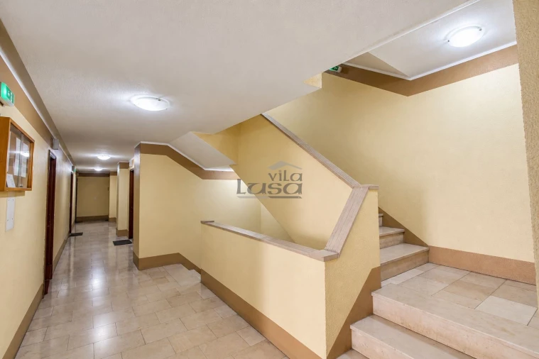 Apartamento T1 para Venda em Paranhos Foto 15