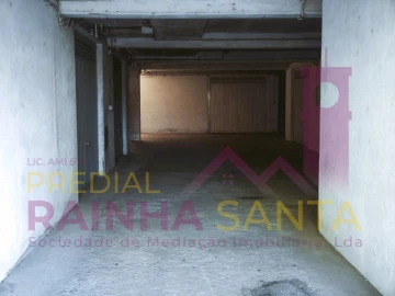 Garagem para Venda em São Martinho do Bispo e Ribeira de Frades