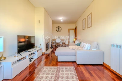 Apartamento T1 para Venda em Aguas Santas