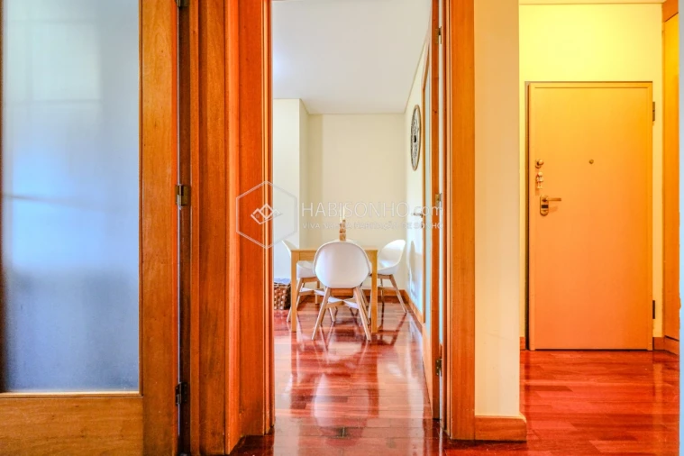 Apartamento T1 para Venda em Aguas Santas Foto 9