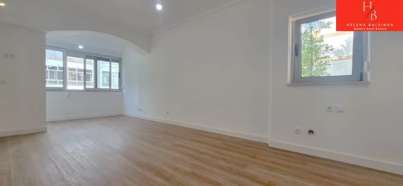 Apartamento T2 para Venda em Odivelas