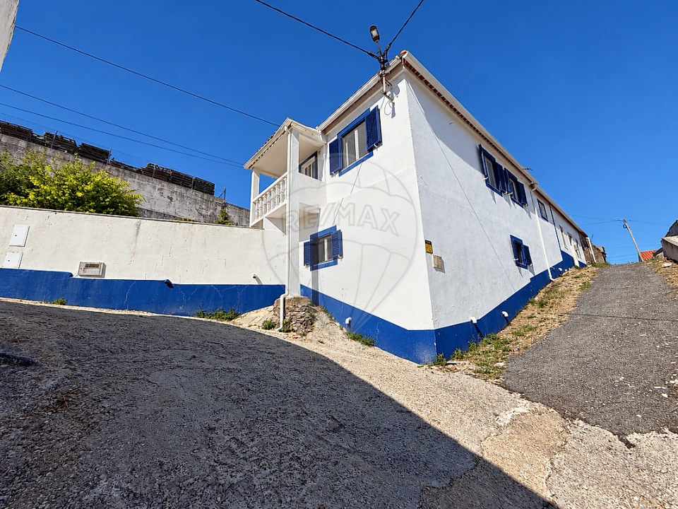 Moradia T3 para Venda em Amoreira Foto 1