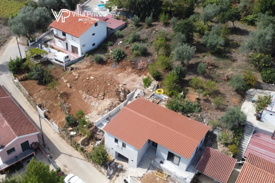 Terreno para Venda em Assafarge e Antanhol Foto 2