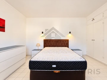 Apartamento T1 para Venda em Albufeira e Olhos de Água