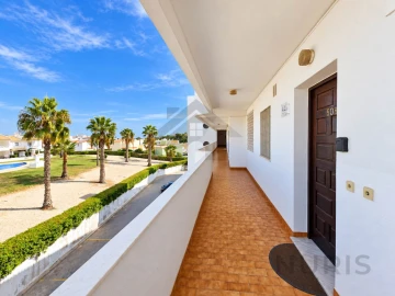 Apartamento T1 para Venda em Albufeira e Olhos de Água