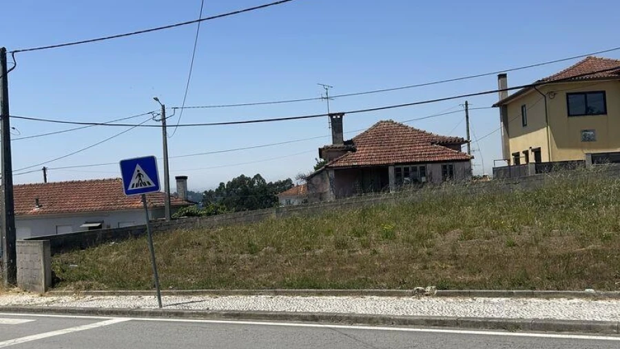 Terreno para Venda em O. Azeméis, Riba-Ul, Ul, Macinhata Seixa, Madail