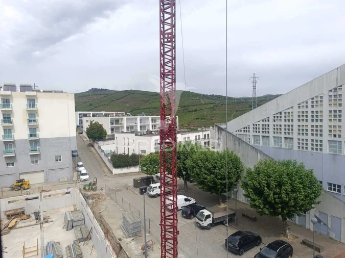 Apartamento T2 para Venda em Peso da Régua e Godim Foto 2