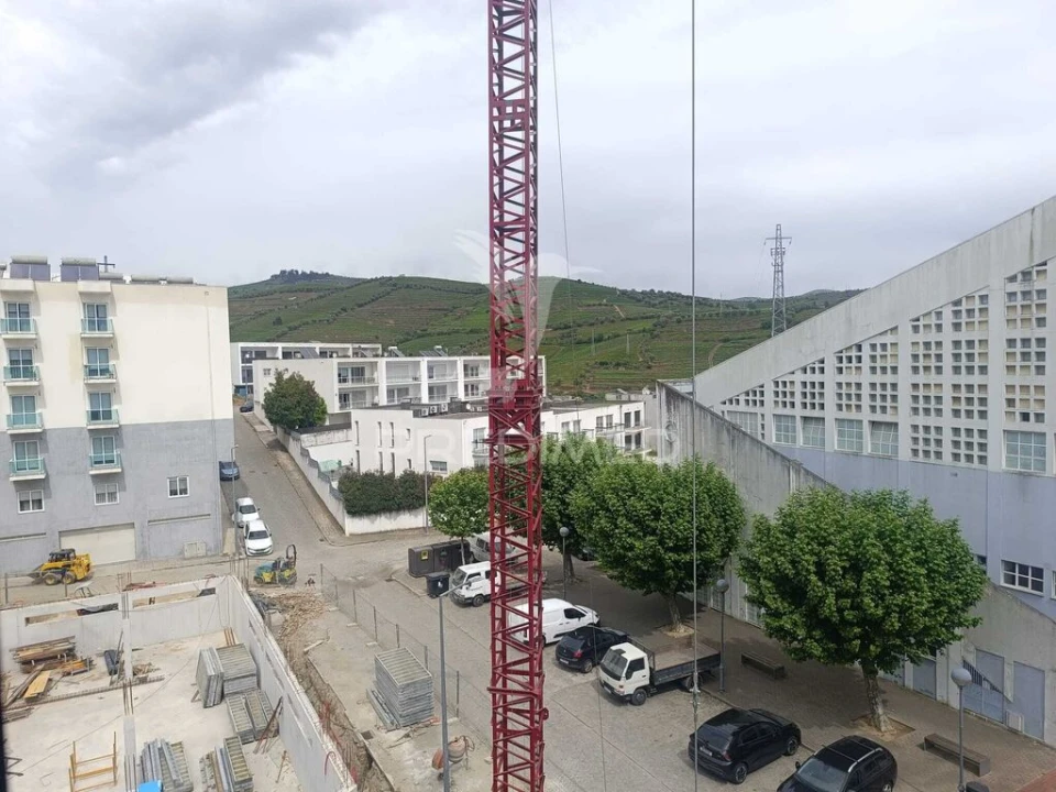 Apartamento T2 para Venda em Peso da Régua e Godim Foto 2