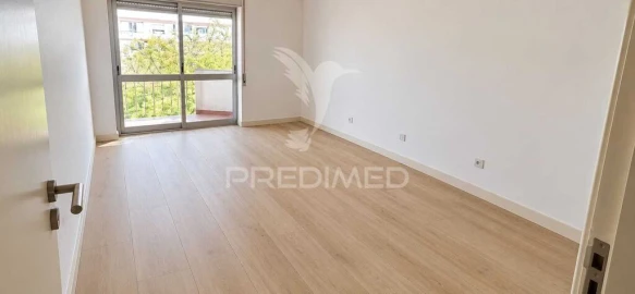 Apartamento T2 para Venda em Leiria, Pousos, Barreira e Cortes