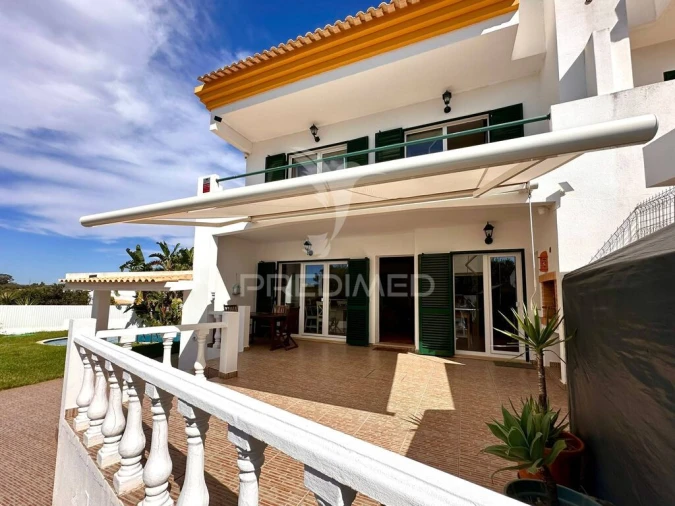 Moradia T3 para Venda em Albufeira e Olhos de Água Foto 3