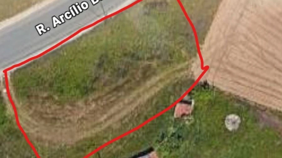 Terreno para Venda em O. Azeméis, Riba-Ul, Ul, Macinhata Seixa, Madail