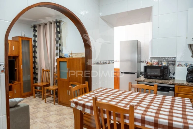 Apartamento T3 para Venda em Nazare Foto 4