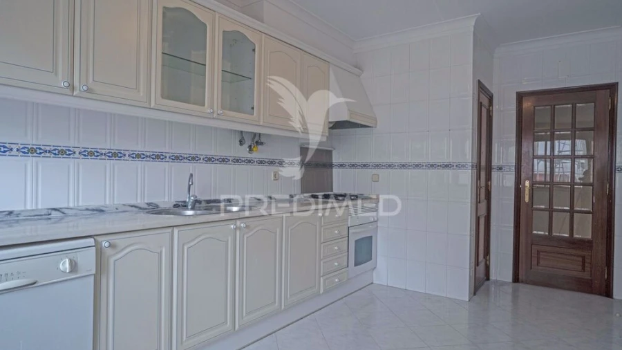 Apartamento T2 para Venda em Algueirão-Mem Martins