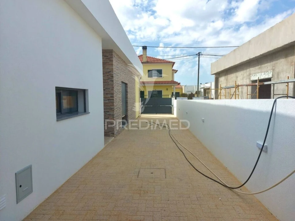 Moradia T3 para Venda em Fernao Ferro Foto 6