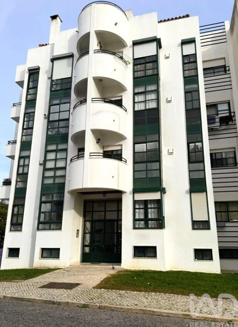 Apartamento T3 para Venda em Alenquer (Santo Estêvão e Triana)